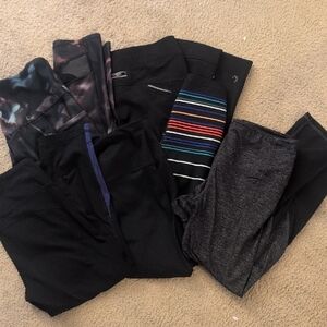 Athletic Capri Cropped Workout Legging Bundle Of Five Size Small Mixed Brands